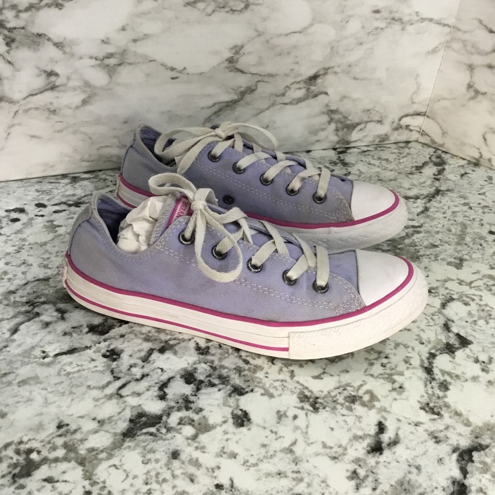 COPY - Girls Chuck Taylor All Star Sneakers - Picture 8 of 14